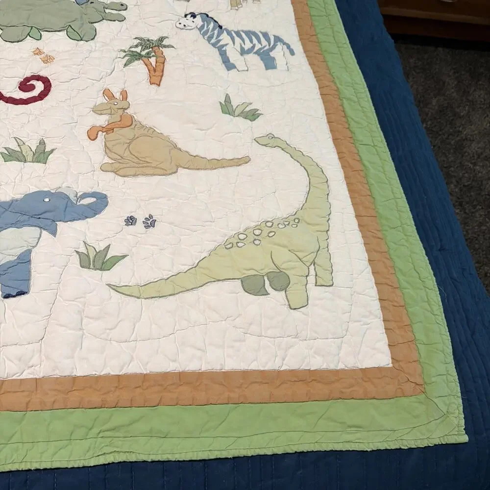 Amity Home Kids baby quilt dinosaur jungle Animal Blanket 40 * 50